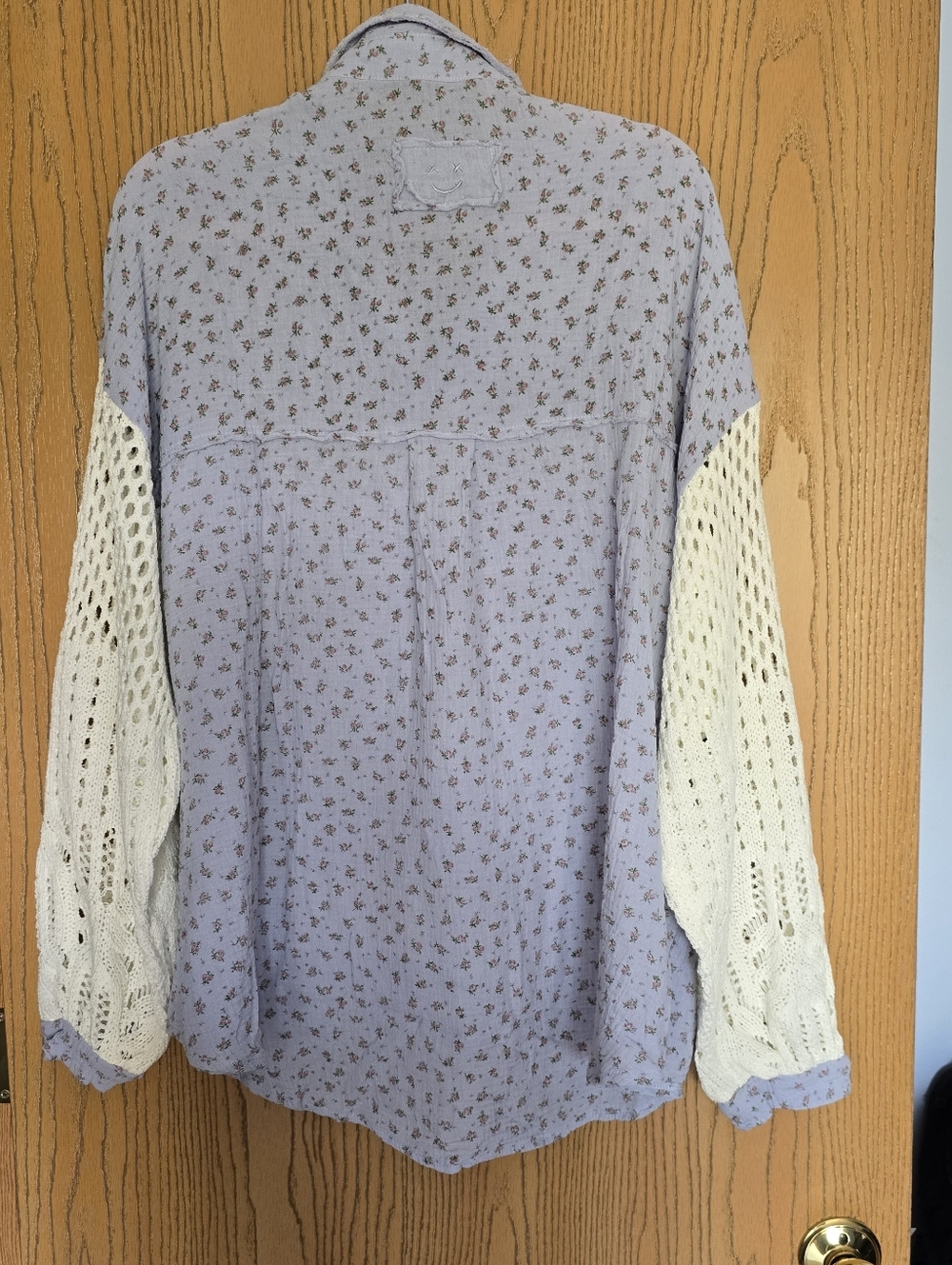 POL NWOT Light Blue Button-Front Shirt with White Crochet Sleeves - Picture 6 of 6